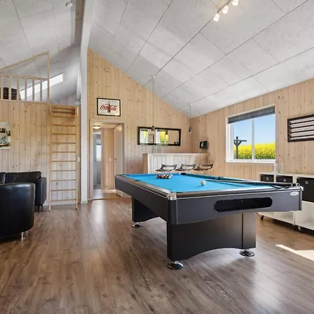 Holiday home 16 Person In