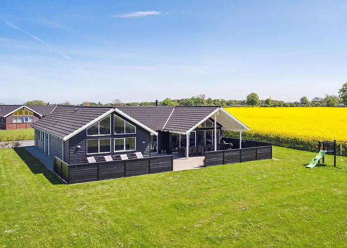 Hébergement de vacances Luxury House With Pool - By Traum Bogense